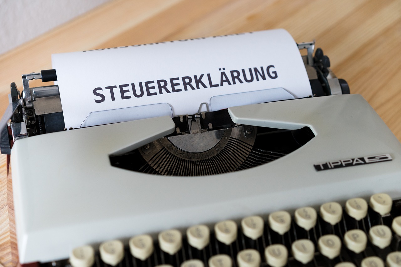 immobiliensteuer-neuberechnung: verstehen sie den prozess der neubewertung ihrer grundsteuer und wie sie ihre jährlichen zahlungen beeinflusst.